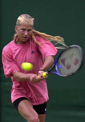 Anna K Tennis Image